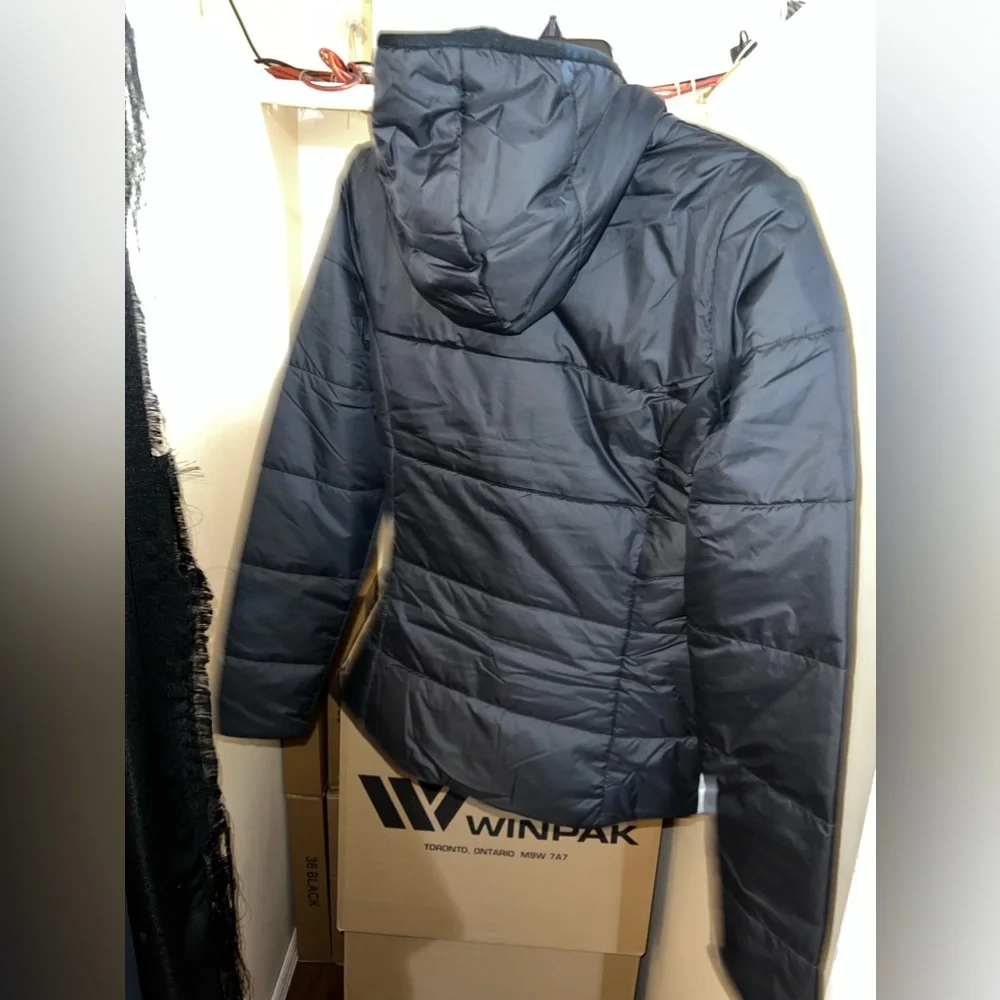 Adidas jacket - Picture 2 of 3